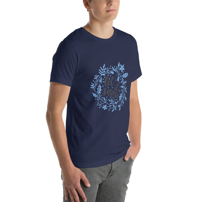 Let It Snow Christmas – Holly Wreath Unisex T-Shirt